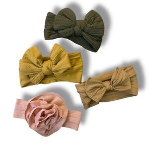 🎀**SET OF FOUR** LIKE NEW!! Baby Headbands